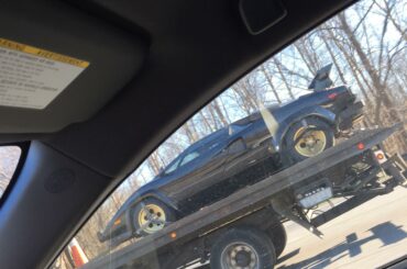 [ Lamborghini Countach? ]