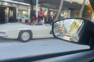 [Gullwing convertible?]