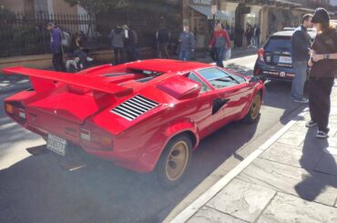 [Lamborghini Countach] Spotted in the French Quarter at NOLA.