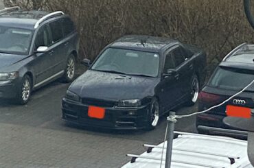 Spotted wild *probably* [Nissan GT-R R34] with modifications (rare here in Poland