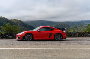 [Porsche GT4 RS] at the Tail of the Dragon