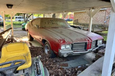 Found this 71 Olds Cutlass 442 clone