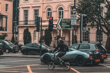 [Pagani Zonda] Spotted in London randomly last year, Cyclist got in the way.