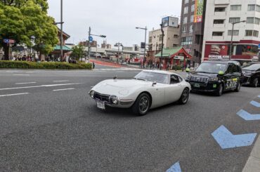 Amazed seeing an owner driving [Toyota] 2000GT through the city