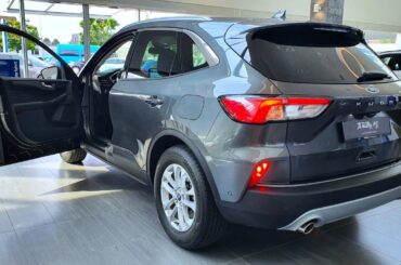 New Ford Kuga Plug-in Hybrid Titanium X 2022 | 4K