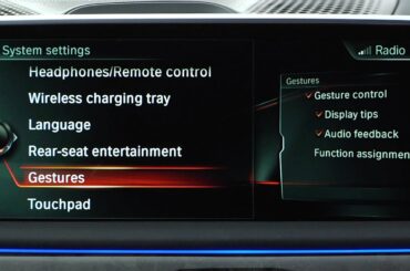 Turn Gesture Control On/Off | BMW Genius How-To