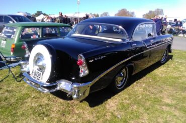 Pictures from the car show/fleamarket at Ekeberg. Part 2.