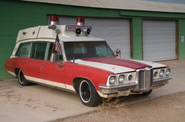 I can't think of a more unsafe vehicle to transport a critically injured patient in the back of at high speed through traffic than this 1970 Pontiac Ambulance