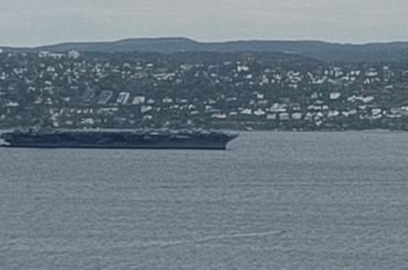 [USS «Gerald R. Ford»] spotted anchored outside my apartment