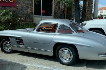 [Mercedes 300SL] Pretty sure this is not a replica right?