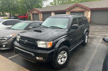 I had to stop to appreciate this gorgeous 4Runner