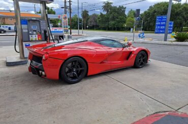 [ Ferrari LaFerrari ] no better way to start your Friday morning.