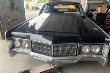 I have a 1968 Lincoln, but I can’t find the windshield and read glass for a reasonable price any suggestion would be appreciated, I live in Los Angels California. Picture 1 and 2 are of my car, 3 and 4 are from the internet.