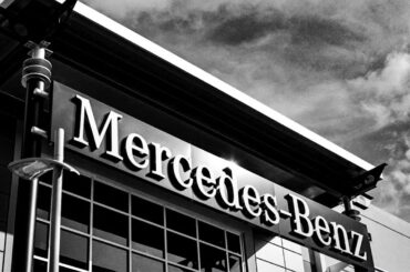 The Mercedes-Benz Centralized Diagnostic Technician Program