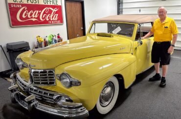 Absolutely stunning, Pace Car Yellow, 1948 Lincoln Continental heading to its new garage 🤩 He got his hands on one of only 452 Continental Cabriolets produced for that year!