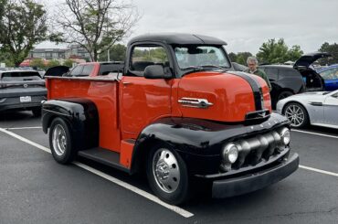 1952 Ford F-6 COE