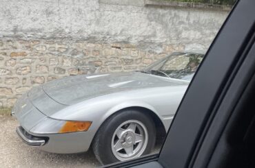 [Ferrari Daytona] Spotted in a small village in France!