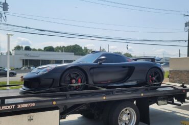 [Gemballa Mirage GT] on tow truck