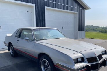 1986 Pontiac 2+2 Aerocoupe