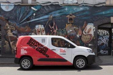 Citroën x The Big Issue Group - Driving Change For Good - Holly