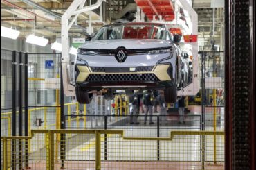 Low-carbon mobility: Megane E-Tech electric sets a positive example | Renault Group