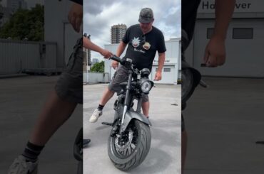 Daz Black and Will - Electric motorcycles test ride