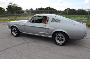 I like ‘em thick (67 fastback Mustang)