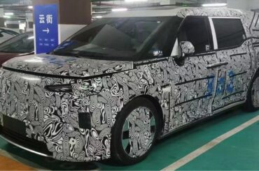 Volvo first electric MPV spied in China. To launch in Q4 2023