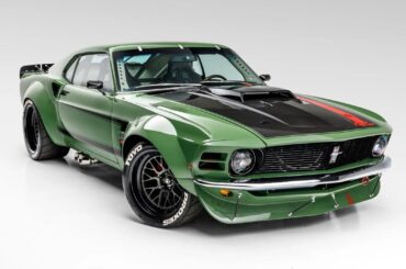 This 1970 Boss 427 Ruffian Mustang Is One Of The Sexiest Mustangs We've Ever Seen