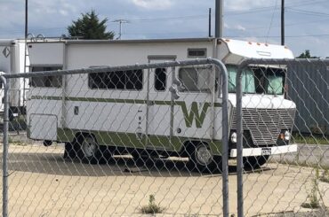 Saw this in a parking lot today. TBH I always thought it was only an old Tonka toy…