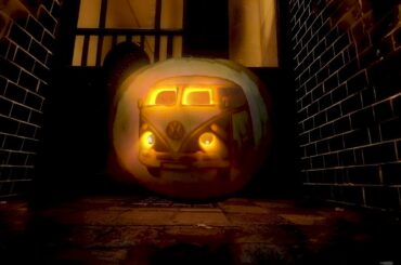 Volkswagen DIY pumpkin session 🎃 | Volkswagen