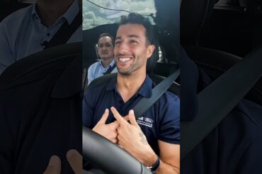 Daniel Ricciardo Experiences Hands-Off, Eyes-On Driving | Ford Canada