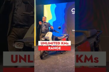 Unlimited Kilometres Range | Battery Swapping Technology in Gogoro Crossover GX250 Electric Scooter