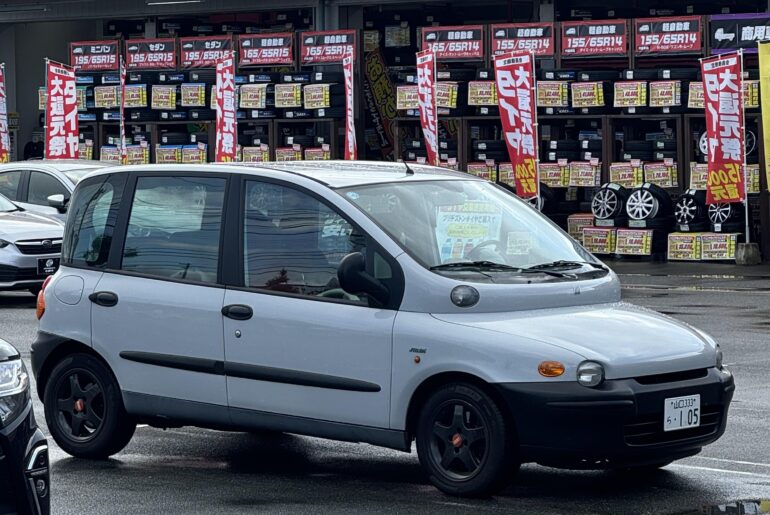 The beautiful [Fiat multipla] spotted in southern Japan, quite rare here