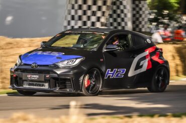 Hydrogen power, take two! Rowan Atkinson drives NEW hydrogen-powered Toyota GR Yaris H2 at Goodwood