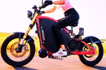 Pedal-controlled Electric Motorcycle