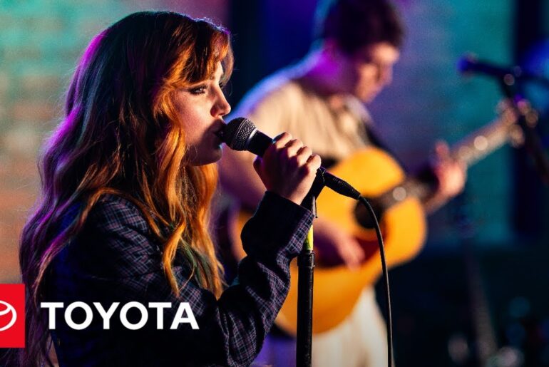 Echosmith Performs “Hindsight”| Sounds of the Road | Presented by Toyota and SiriusXM®