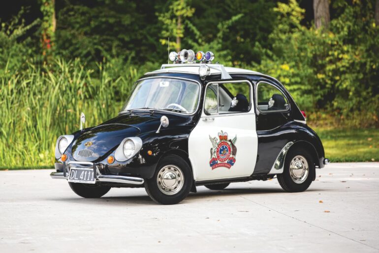 Tiny car porn: Subaru 360 patrol car is ready to use all its 25 horsepower to go after speeding supercars. (4000x3000)