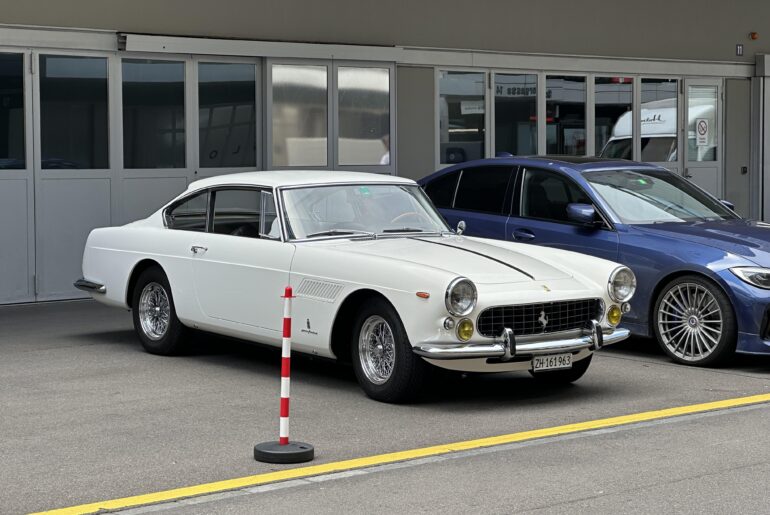 [Ferrari 250 GT] 2+2 in Zurich