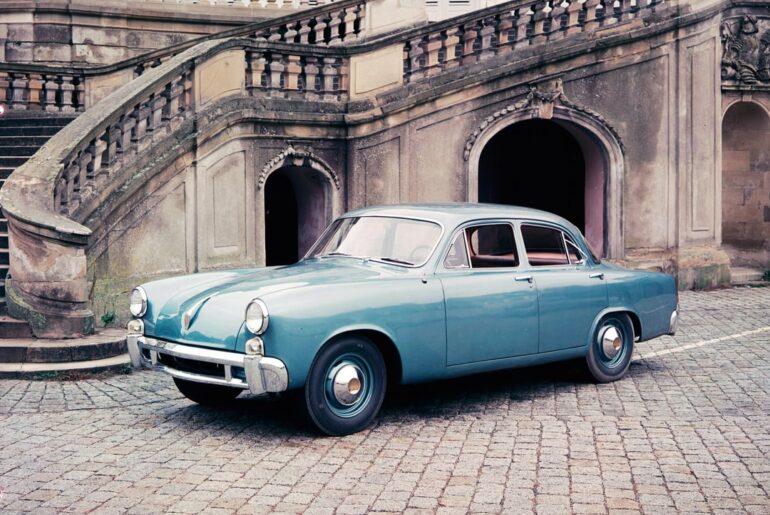 1953 Porsche 542/Studebaker Z-87. Studebaker hired Porsche to create a new conventional sedan for them, but the result was not very conventional. Front mounted 3 liter V6 that was both air- and water-cooled, 4-wheel independent suspension. Only one prototype built.