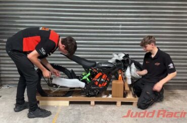 Unboxing of the Surron Light Bee L1e - Electric Motorbike