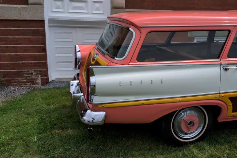 A video of the Edsel Station Wagon I saw yesterday