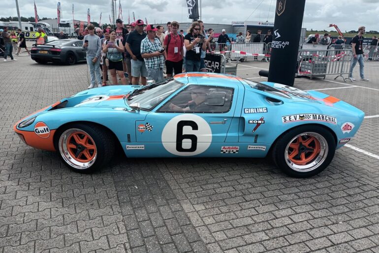 [Ford gt40] is this a replica?
