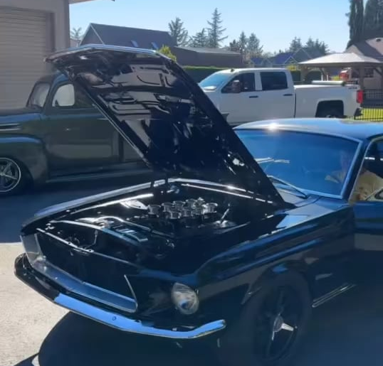 My 427 SBF Engine & Exhaust Sounds in my '67 Mustang Fastback!