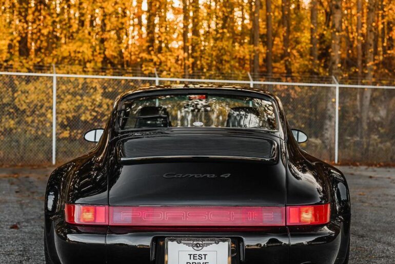 Porsche 964 Carrera 4 [1080x1350]