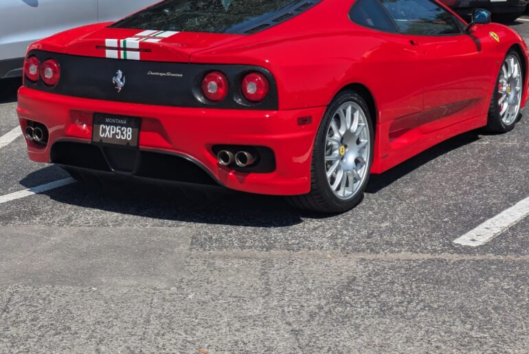 [Ferrari 360] those stripes though 😮‍💨