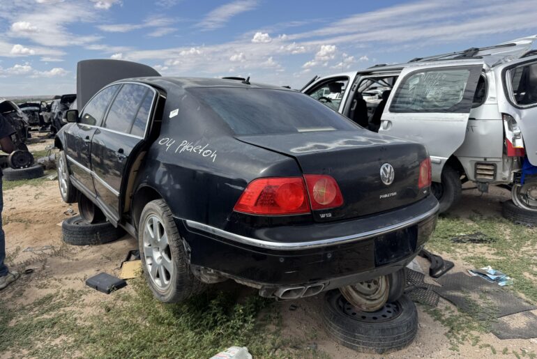 [Volkswagen Phaeton W12] spotted in junkyard sadly