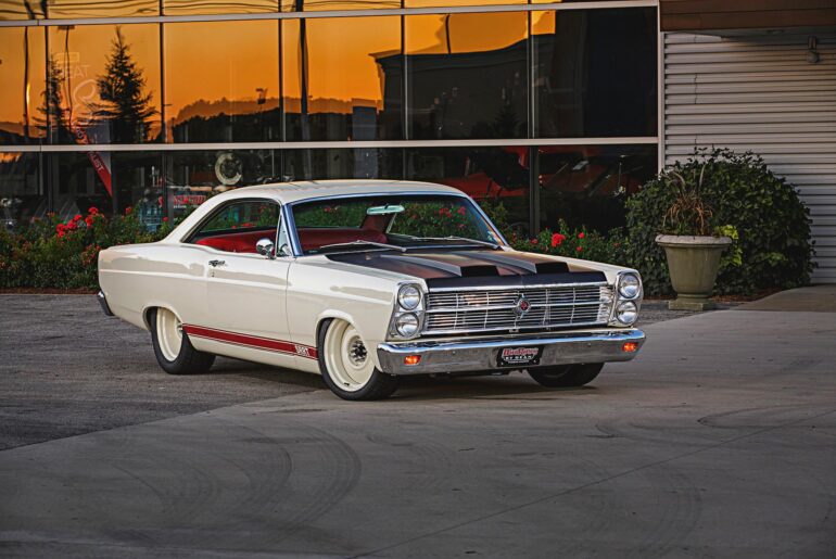 1966 Ford Fairlane (2040x1360)