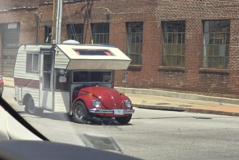 [RV Volkswagen Beetle] Won the slug-bug contest today!