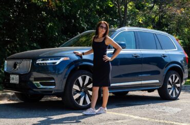 2025 Volvo XC90 Plug-in Hybrid Review - The ULTIMATE Volvo!